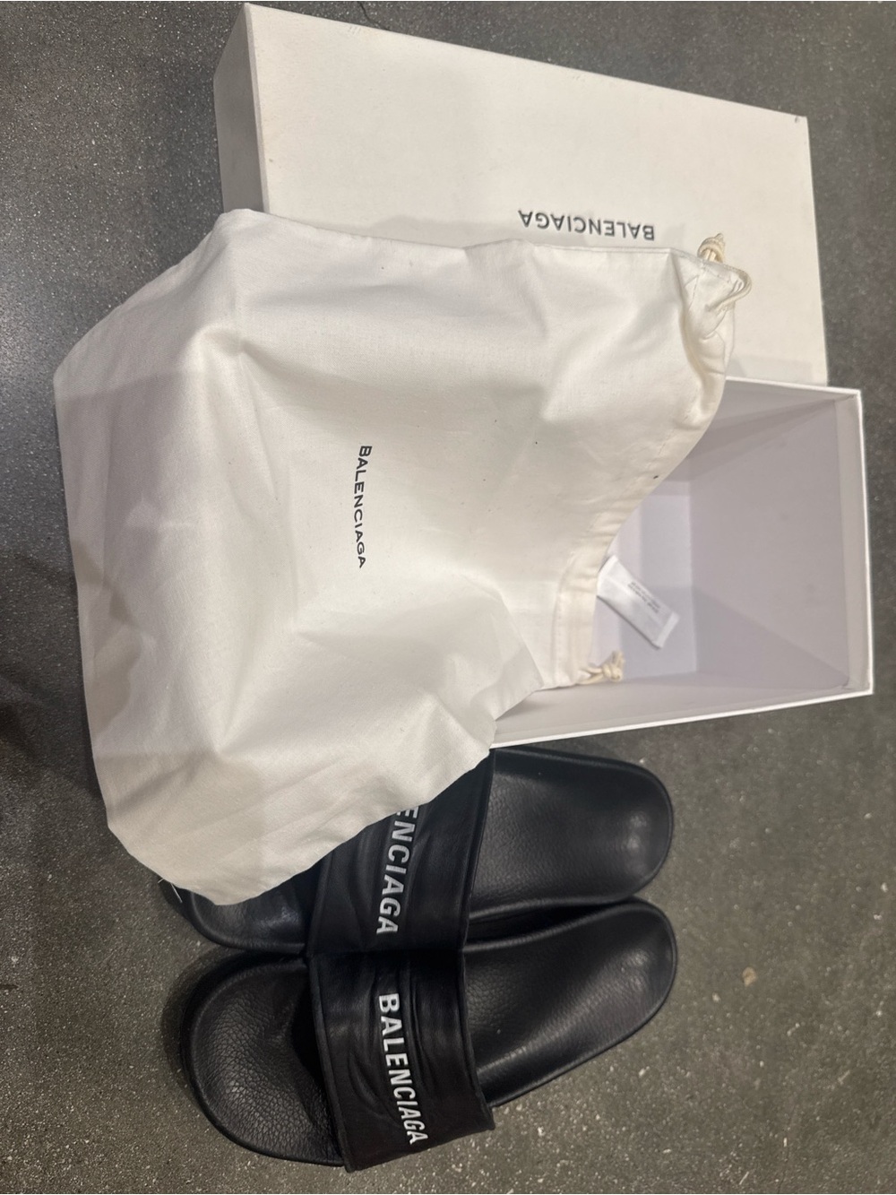 Balenciaga Black Logo Strap Slide Sandals - Picture 2 of 8